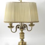 582 7630 TABLE LAMP